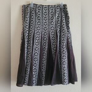 Ann Taylor Sz 14 Embroidered Skirt